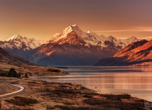 库克山与普卡基湖山景